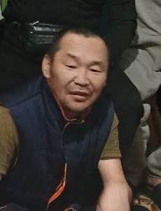 Внимание розыск  Сотрудниками отделения полиции 6 МО МВД России Кызылский разыскивается без вести пропавший Кендикпаа Айдын Иванович 1986 года рождения Вышел из дома в с Бояровка 01 января 2026 года и до настоящего времени его местонахождение неизвестно  Был одет шапка спортивная черного цвета брюки спортивные серого цвета свитер черного цвета без куртки  Приметы рост около 165 см худощавого телосложения  Граждан располагающих какой либо информацией о местонахождении пропавшего просим сообщить дежурную часть ОП 6 по телефону 8 394 22 9 39 90 ОП 6 МО МВД России Кызылский