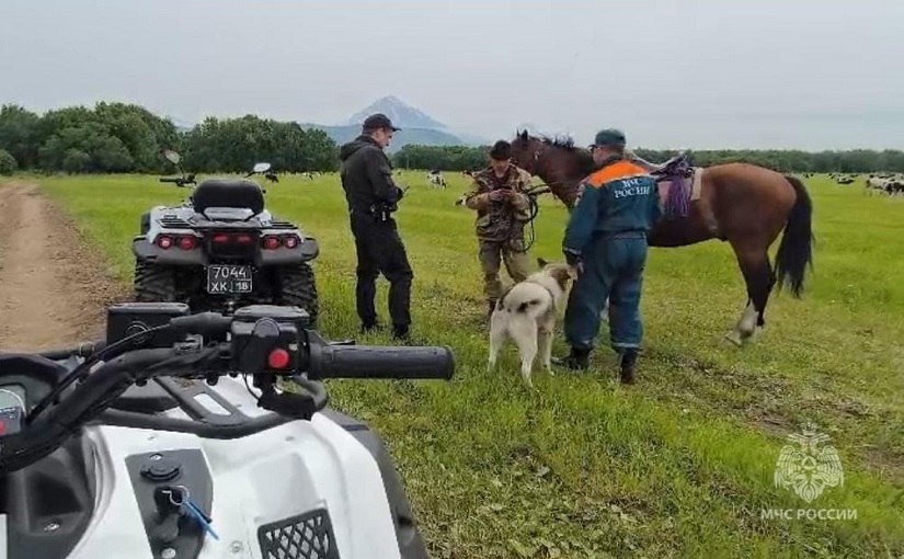 Спасатели ищут пропавшего мужчину на квадроцикле Его родные обратились в полицию В Елизовском районе Камчатки ищут мужчину, который не доехал из фермерского хозяйства до Раздольного. Подробности по ссылке: