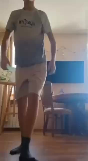 Школьник из Новосибирска установил рекорд по вращениям за 25 минут