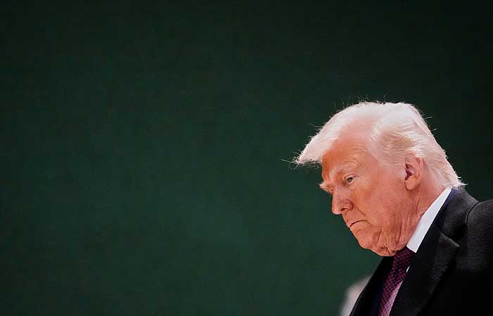Трамп заявил что введет пошлины в 100 на канадскую продукцию если Оттава заключит торговое соглашение с Китаем Фото AP ТАСС interfaxonline