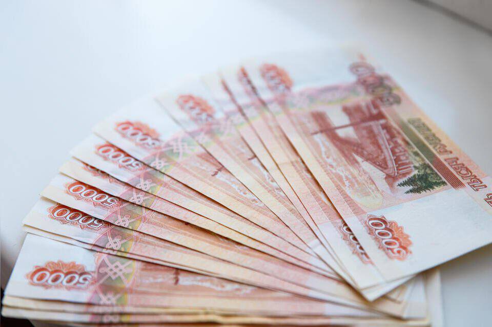 КСП выявила финансовые нарушения на сумму 3 7 млн рублей при строительстве ФОКа Контрольно счётная палата Забайкалья обнаружила финансовые нарушения на 3 7 млн при возведении физкультурно оздоровительного комплекса в Карымском сообщает Заксобрание края Из за бездействия Службы единого заказчика регион также недополучил 4 9 млн неустойки Подробнее о выявленных финансовых нарушениях читайте   ЗДЕСЬ ZAB RU