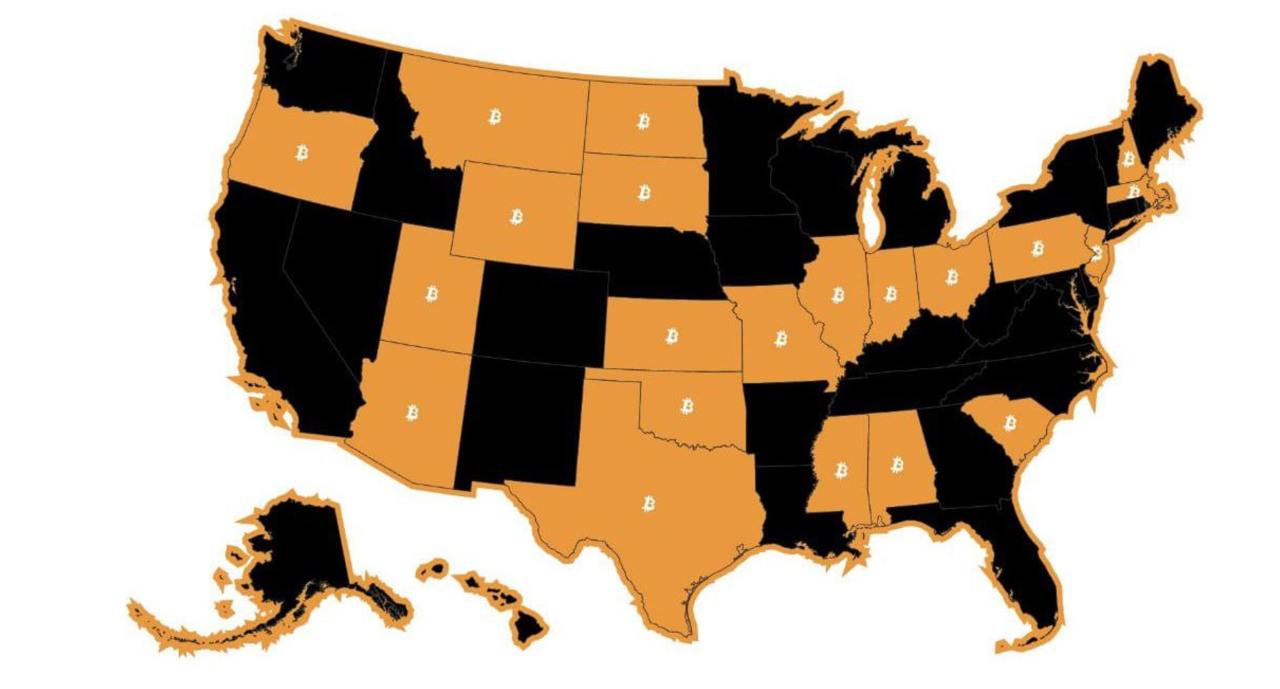 22 из 50   Почти в половине штатов США уже представлены законопроекты о биткоин-резерве.   О принятии говорить еще рано, так как есть юридические барьеры и некоторая осторожность. Но тенденция очень впечатляет. С такими темпами через пару недель вся карта Америки будет на стороне цифрового золота.