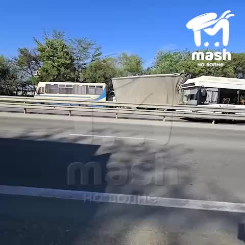 Авария на Московском шоссе под Симферополем создала многокилометровую пробку
