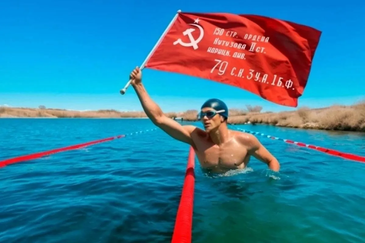 Вологодские моржи 9 мая проплывут эстафету со Знаменем Победы 9 мая в центре зимнего плавания Лисицыно под Вологдой пройдёт эстафетный заплыв в честь 81 й годовщины Победы Участники сменят друг друга на дистанциях от 25 до 200 м при температуре воды 9 10 C Первый и последний пловцы проплывут со Знаменем Победы