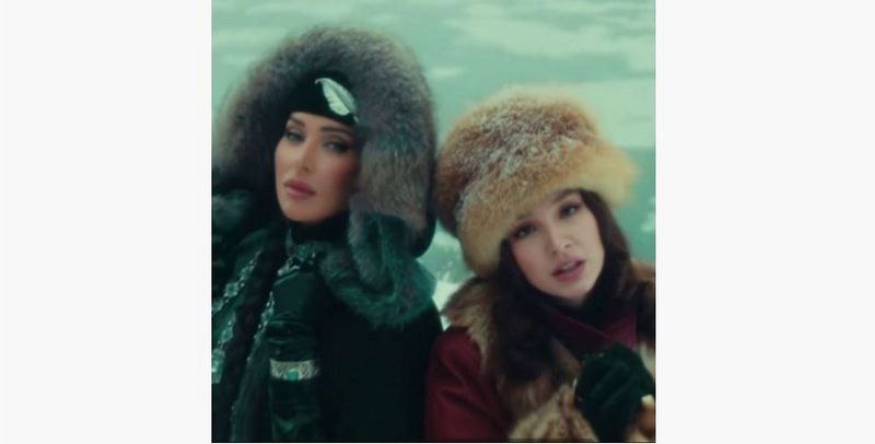 AY YOLA и певица Алсу выпускают песню Ay bylbylym Поклонников артистов ждёт клип на композицию Группа уже исполнила песню на концерте Алсу Где снимали видеоролик к песне пока не раскрывается На кадрах видно что Алсу и солистка AY YOLA Адель Шайхитдинова одеты в стилизованные башкирские костюмы с мехом и находятся в зимнем лесу и горах БСТ в Telegram БСТ в МАХ