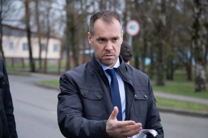 Сергей Жестянников назначен первым заместителем мэра Вологды. Об этом сообщает ИА «Вологда Регион» со ссылкой на собственные источники в Правительстве региона.