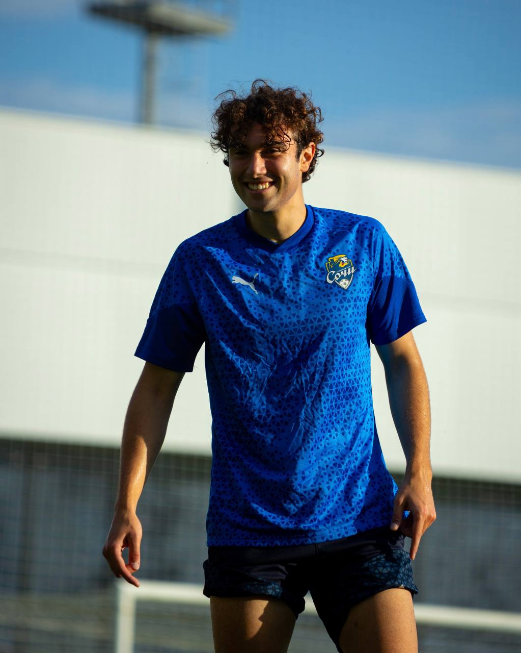 Российский игрок РПЛ может сменить спортивное гражданство По информации РИА Новости футболист Сочи Александр Коваленко ведет переговоры о переходе в сборную Армении Подписывайтесь на РИА Новости Спорт в MAX