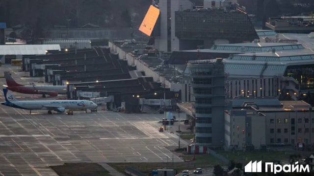 Россия в течение шести лет модернизирует 75 аэропортов Работы идут активно с участием частного капитала уже открылись обновлённые терминалы в Ижевске и Мурманске сообщил Мишустин По его словам цель модернизации увеличить авиационную мобильность граждан в 1 5 раза в ближайшие пять лет по сравнению с 2023 годом Подписывайтесь на ПРАЙМ в MAX