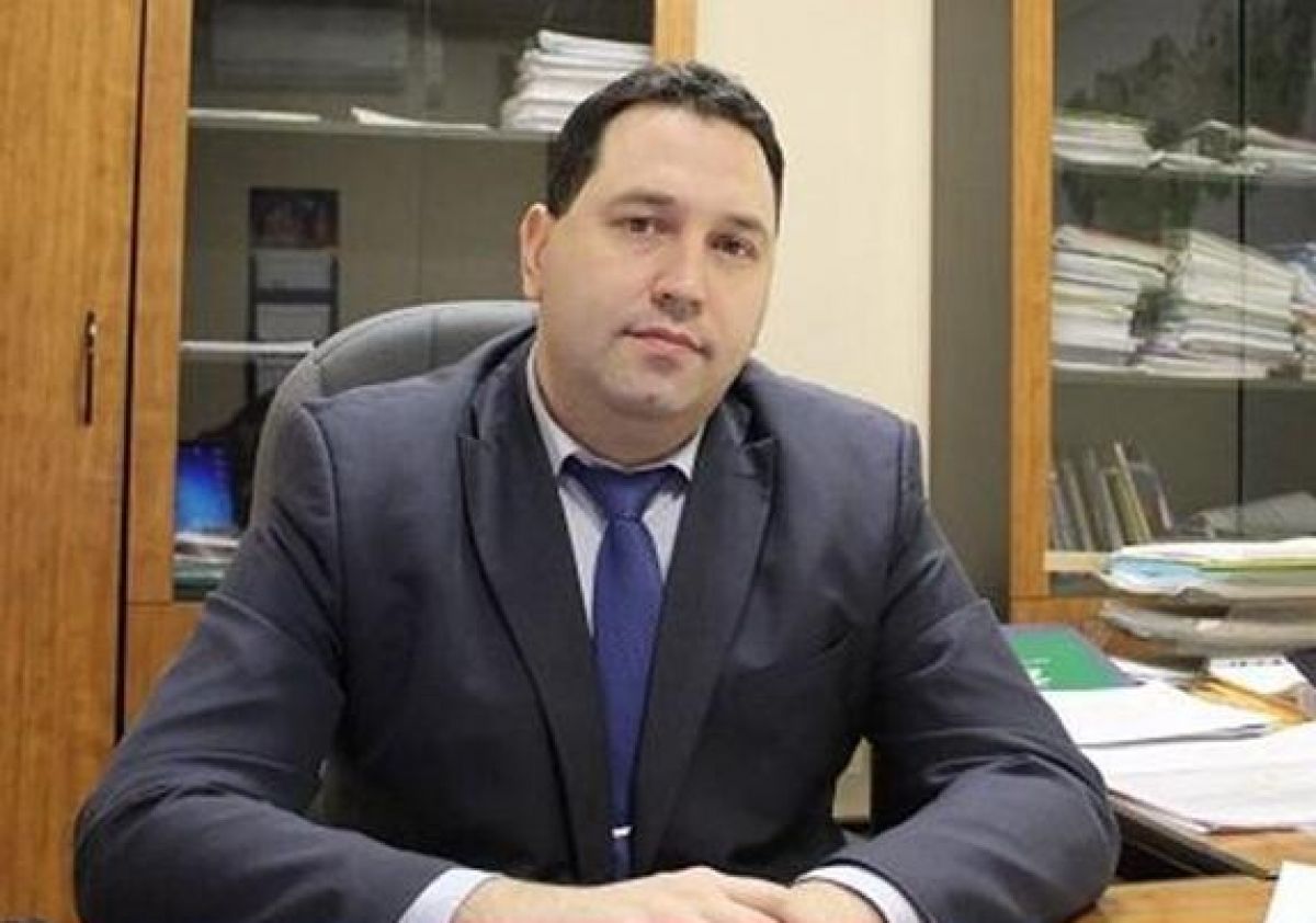 Сергей Дмитриев снова стал замглавы владимирского Минстроя newsvladimir ru fn 1758727 html Вчера Орловские новости с отсылкой на свои источники сообщили что новым министром архитектуры и строительства Владимирской области назначен Александр Муромский Сегодня эту инфу подтвердил глава нашего региона Александр Авдеев Сергей Дмитриев ранее занимавший пост и о руководителя министерства вновь стал замминистра Прислать новость Подписаться Мы в MAX