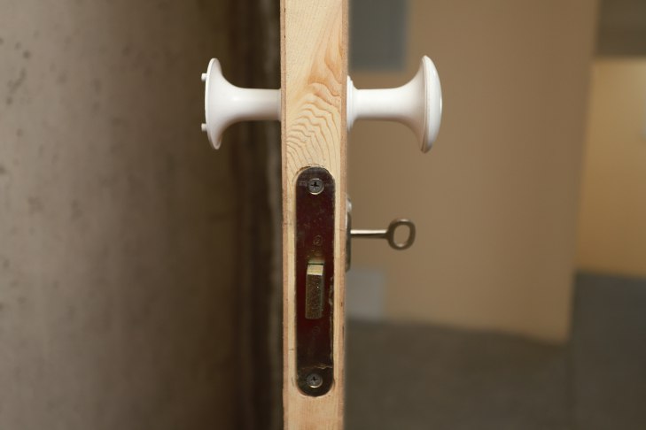 У бывшей сотрудницы налоговой изымают 7 квартир в Новосибирске Перед судом готовится предстать некая Фокина Ю бывшая сотрудница налоговой инспекции в Новосибирске В отношении женщины возбуждено уголовное дело о получении взятки в крупном размере Подробнее ПРОИСШЕСТВИЯ Подписаться на наш канал в MAX