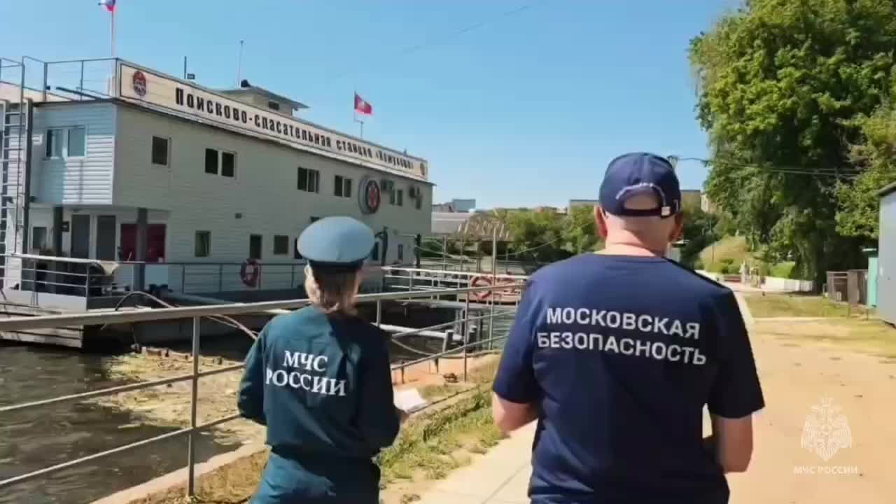 Усиление мер безопасности у водоемов в Москве и Благовещенске