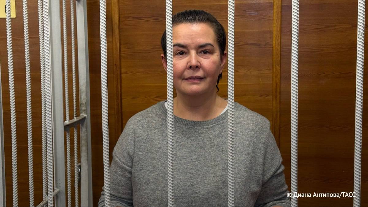 До 15 февраля 2026 года останется в СИЗО Татьяна Черных председатель совета директоров Корпорация СТС Ее обвиняют в мошенничестве в особо крупном размере Сегодня суд продлил заключение под стражей по ходатайству следователя ТАСС Урал