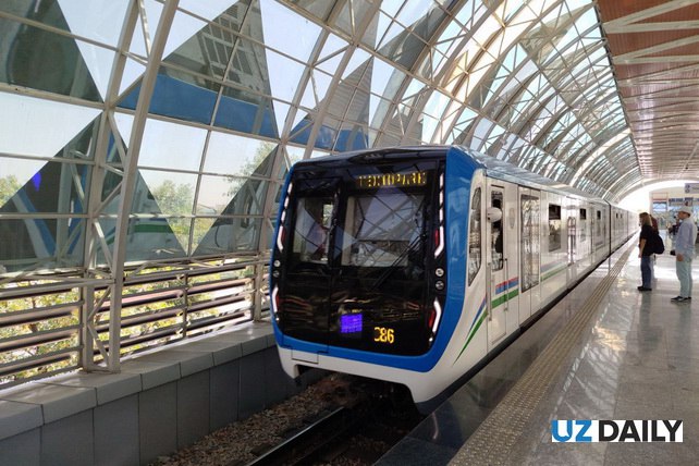 Метро Ташкента будет работать по особому графику в новогодние праздники В целях создания более удобных условий для жителей и гостей столицы в период новогодних праздников ГУП Тошкент метрополитени вводит временные изменения в график движения поездов   English O zbek tilida Ўзбек тилида На русском iOS Android