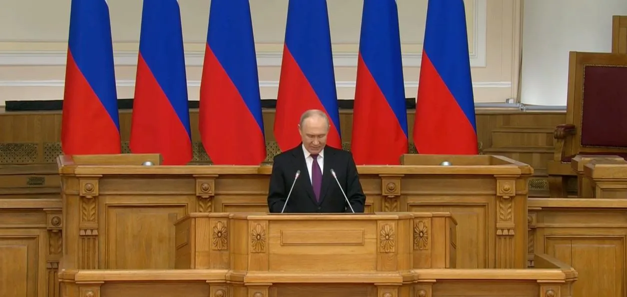 Владимир Путин Излишние барьеры тормозят развитие