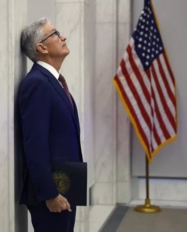 Похоже ФРС уже ничего не контролирует Трамп: все снижают ставки, кроме Пауэлла. Он всегда опаздывает.