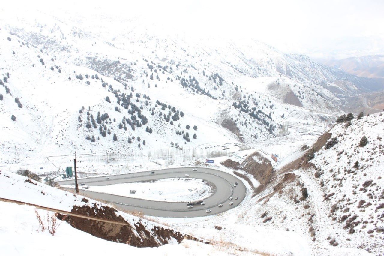 Перевал Камчик закрыт для движения автомобилей из за опасности схода лавин под руководством МЧС на трассе А 373 проводятся профилактические действия для обеспечения безопасности