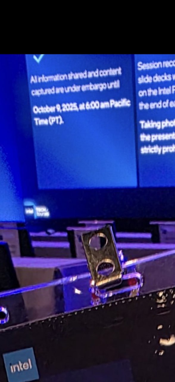 Intel назначила анонс процессоров Panther Lake на 9 октября 2025 года На Tech Tour 2025 журналисты и аналитики уже получили закрытый доступ к лабораториям и фабрикам где показали разработки CPU на техпроцессе 18A с графикой Xe3 и серверные Xeon следующего поколения