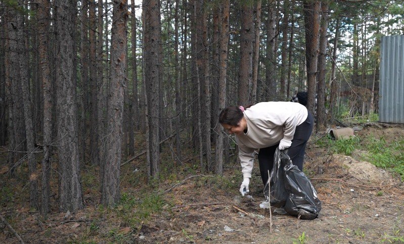 8 кубов мусора собрали когалымчане на городском субботнике, который прошёл в рамках Всероссийской акции «Вода России». Для очистки береговой линии экоактивисты прошли около четырёх километров.    Наши города   Поддержать канал