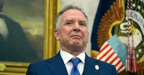 Трамп: Спецпосланник США Уиткофф ведет постоянные обсуждения по завершению украинского конфликта, поддерживая прекрасные отношения с обеими сторонами — РИА Новости Читать далее
