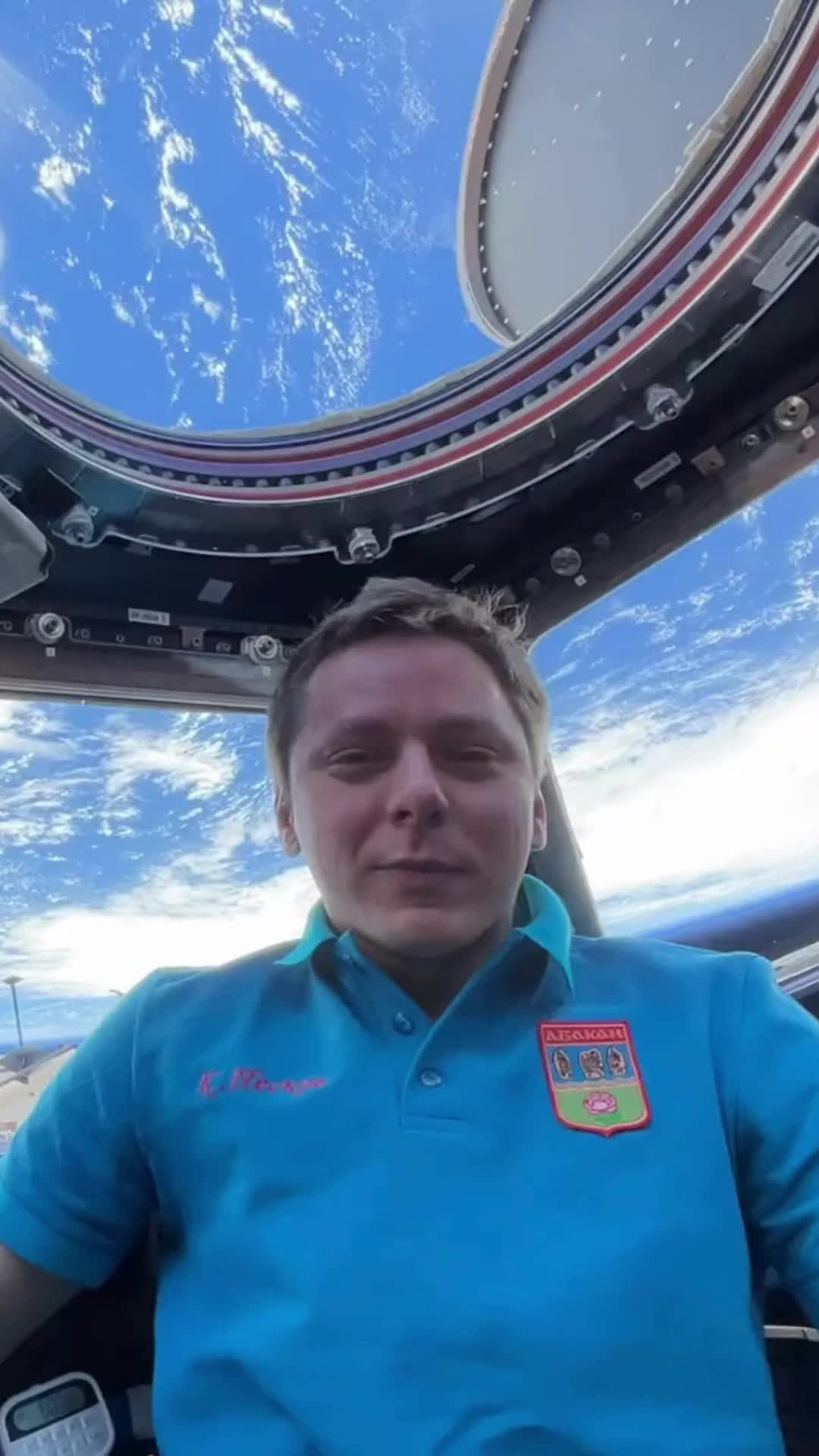 Космонавт Кирилл Песков передал привет молодым сотрудникам КБХА с МКС
