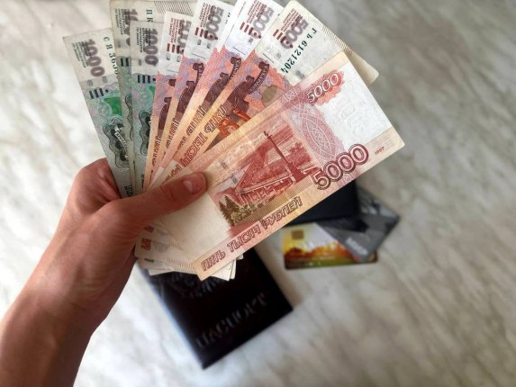 Льготы для многодетных семей предложили расширить Семьи не перестанут получать помощь когда старший ребенок достигнет совершеннолетия Читать подробнее на сайте