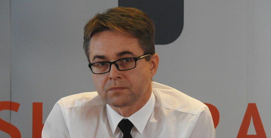 Кандидат в президенты Польши Мачей Мацяк заявил, что восхищается Путиным «Никто из нас здесь, в Польше, не справился бы с тем, чтобы выдержать такое давление. Это свидетельствует о том, что он является очень хорошим политиком», — заявил Мацяк во время дебатов.