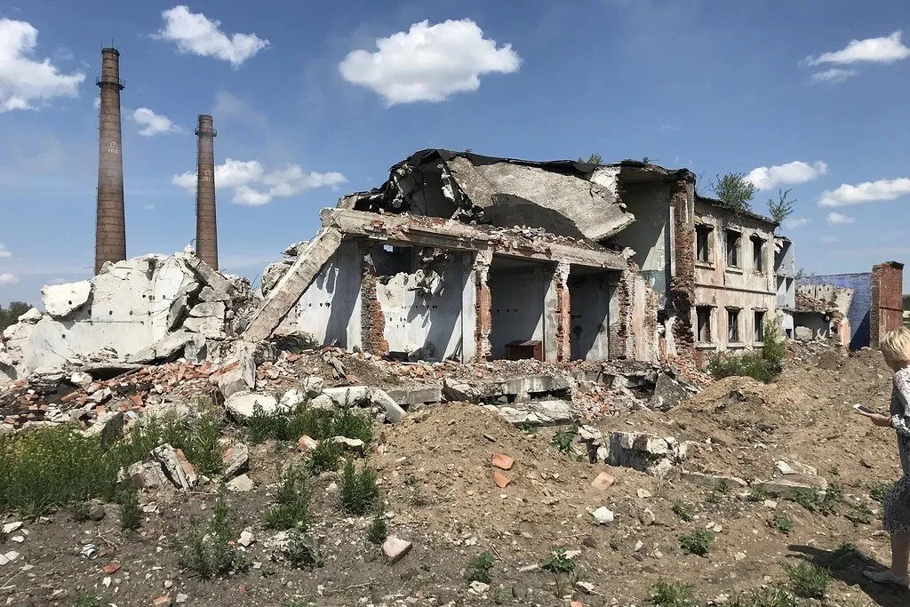 Более 1 млрд рублей потребуется на очистку территории бывшего завода в Свирске Ликвидация накопленного вреда на территории бывшего завода Востсибэлемент запланирована в рамках федерального проекта Генеральная уборка национального проекта Экологическое благополучие Работы будут проведены в два этапа Приангарье направило заявку в Минприроды России на софинансирование реализации проекта Фото пресс служба правительства Иркутской области   IrkutskMedia теперь в МАX