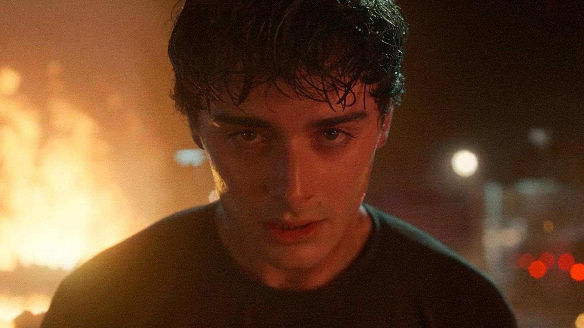 Ноа Шнапп заявил что съёмки в Очень странных делах обеспечили его на всю дальнейшую жизнь по словам актёра о большем и мечтать нельзя Исполнитель роли Уилла и другие артисты из основной четвёрки получали по 875 тысяч долларов за участие в каждом эпизоде пятого сезона   dtf ru cinema 4555206