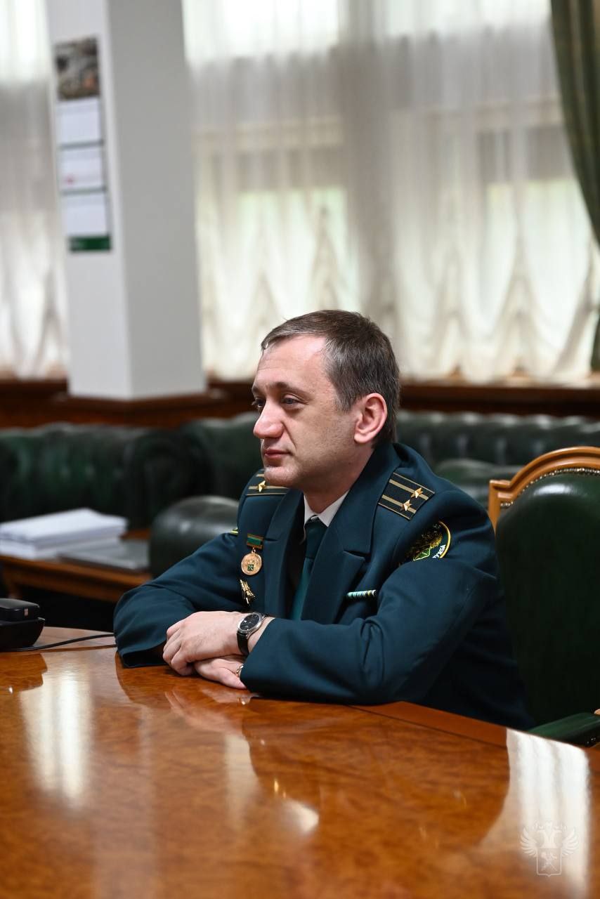 Первый заместитель начальника Домодедовской таможни Тенгиз Айба с 19 мая назначен исполняющим обязанности начальника Домодедовской таможни.