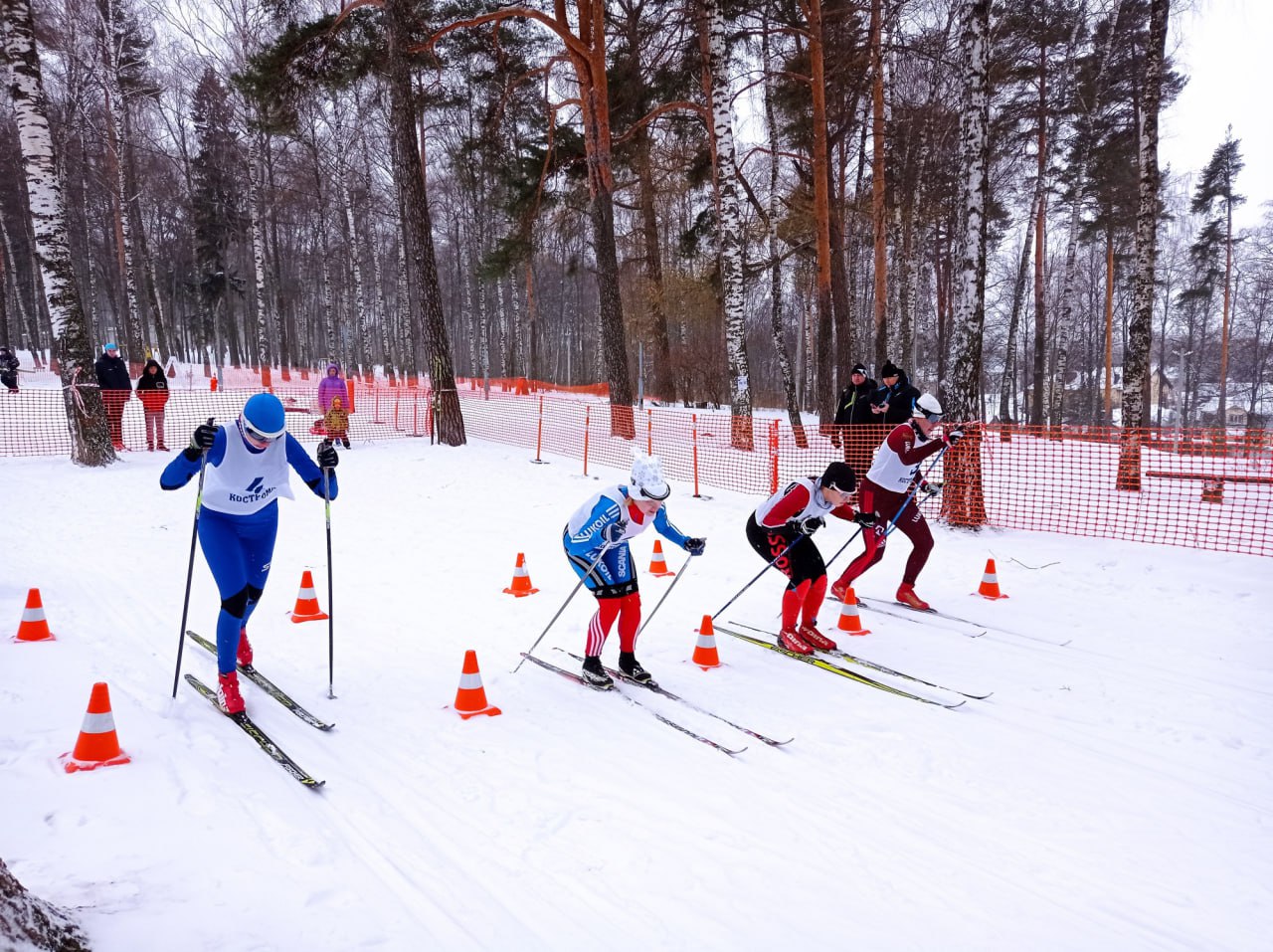 СергейСитников ЕженедельноеСовещание В рамках Декады спорта и здоровья в регионе пройдет 470 спортивных мероприятий Они организованы в рамках государственной программы Спорт России и направлены на приобщение населения к активному отдыху и здоровому образу жизни Мероприятия пройдут во всех муниципальных образованиях Запланировано проведение спортивных тренировочных мероприятий мастер классов сдачи норматива ГТО различные форматы физической активности Большинство мероприятий пройдет на свежем воздухе Ожидаемое количество участников более 20 тысяч человек