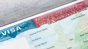 США в 2025 финансовом году выдали россиянам минимальное число туристических виз с периода пандемии коронавируса следует из данных госдепартамента проанализированных РИА Новости Согласно этим данным в 2025 г гражданам России было выдано около 38 750 виз категорий B 1 и B 2 Как убедилось РИА Новости это самый низкий показатель с 2000 года если не учитывать 2021 и 2022 годы когда из за пандемии COVID 19 действовали ограничения на прием заявлений 3 775 и 29 882 виз соответственно Подробнее читайте в МАХ