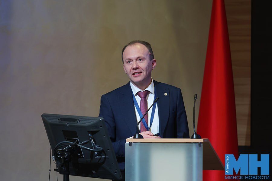 В Беларуси за последнее время количество утечек персональных данных заметно сократилось Директор Национального центра защиты персональных данных Андрей Гаев отметил что уровень правовой культуры граждан растет Организации улучшают внутренние процедуры защиты и внедряют технические меры безопасности Это вместе с развитием государственной инфраструктуры создает устойчивую систему защиты данных В 2026 году запланировано провести десять проверок организаций для оценки соблюдения закона и предотвращения утечек данных Минск Новости MINSKNEWS BY Telegram Viber FB VK Inst TikTok YouTube