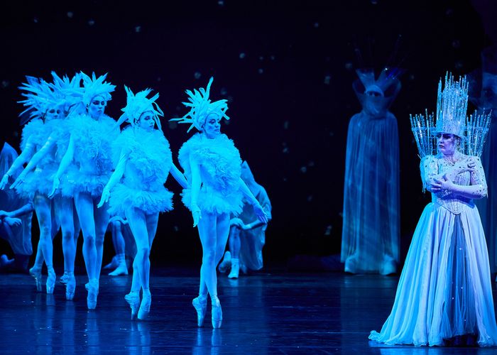 На сцене Мариинского театра в Приморье состоится премьера оперы Сергея Баневича История Кая и Герды Зрители во Владивостоке увидят новое прочтение сказки Андерсона Снежная королева