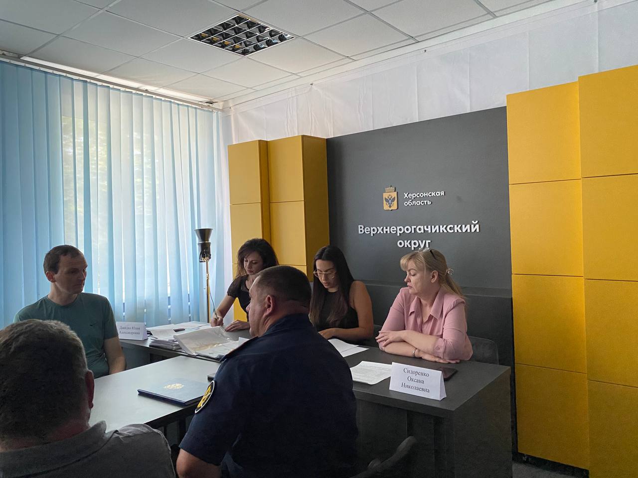 ‼ Комиссия по делам несовершеннолетних и защите их прав Верхнерогачикского округа рассмотрела четыре административных дела "Дела об административных правонарушениях касались неисполнения родителями или иными законными представителями обязанностей по содержанию и воспитанию несовершеннолетних", — сообщили в Верхнерогачикской администрации. По каждому случаю были приняты соответствующие решения, направленные на защиту прав детей и обеспечение их надлежащего воспитания. Кроме того, комиссия рассмотрела вопрос об эффективности мер профилактики гибели и травматизма детей на пожарах. ПОДПИСАТЬСЯ НА ТАВРИЮ