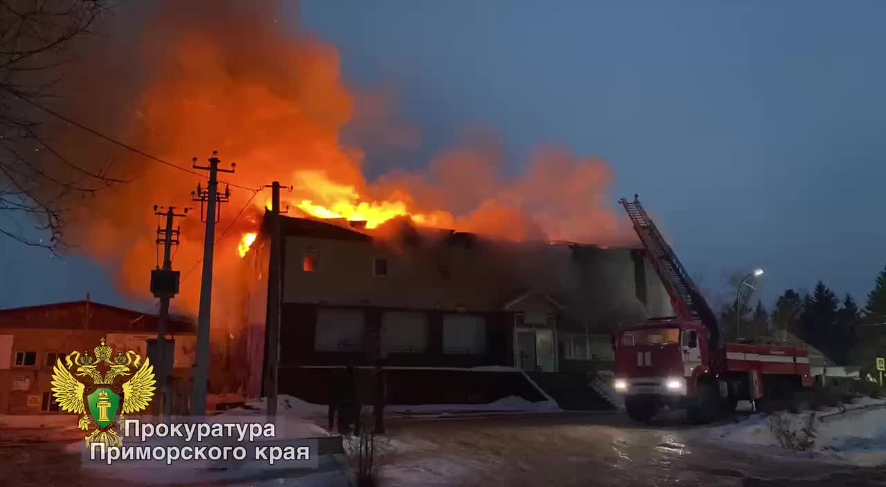 Прокуратура контролирует проверку по факту пожара в магазине Яковлевки