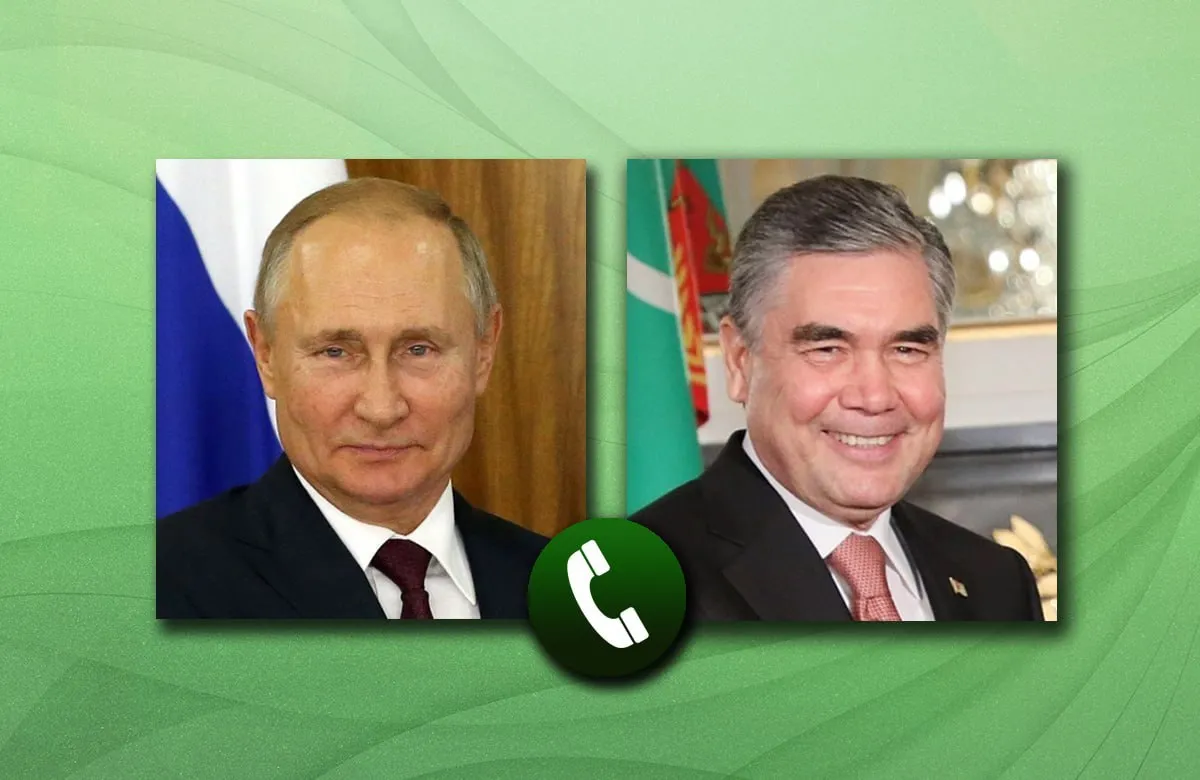 Состоялся телефонный разговор Владимира Путина с Национальным лидером туркменского народа Председателем Народного совета Туркменистана Гурбангулы Бердымухамедовым 13 мая 2026 года Председатель Народного совета Туркменистана в эти дни находится в Казани в связи с участием в XVII Международном экономическом форуме Россия Исламский мир KazanForum Обсуждены актуальные вопросы дальнейшего укрепления российско туркменистанского стратегического партнёрства и сотрудничества в торгово экономической культурно гуманитарной и других областях Подчёркнута важность предстоящего в октябре заседания Совета глав государств СНГ под председательством Туркменистана РоссияТуркменистан