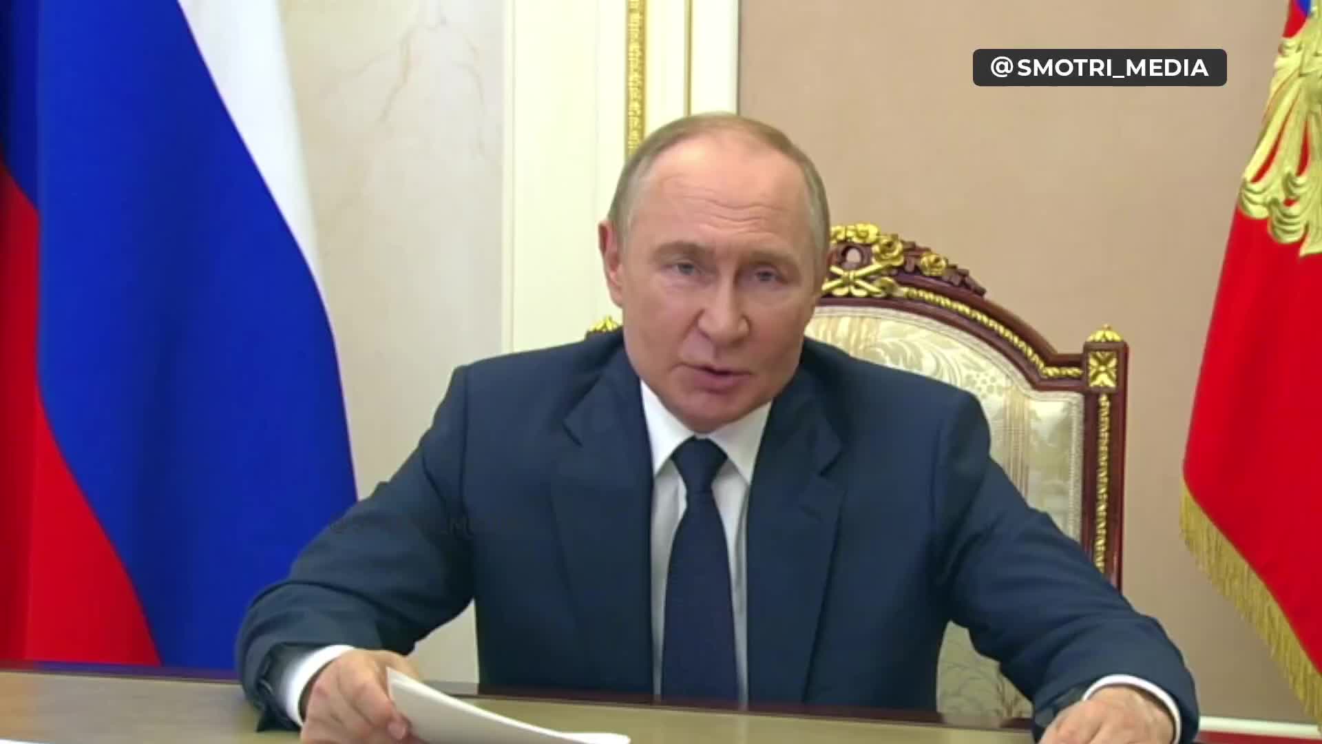 Президент Узбекистана поздравил строителей с профессиональным праздником и отметил рост объемов строительства