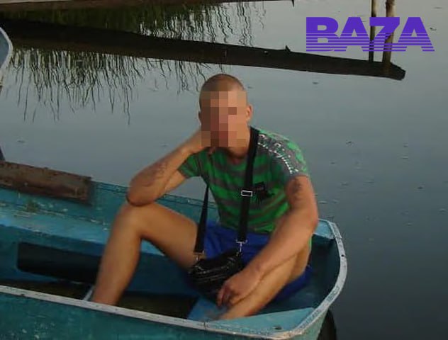 В Шереметьево неадекват подошёл к чужому ребёнку, взял его на руки и с силой кинул об пол — малыш в коме, мужчина задержан.   По данным источников, всё произошло вечером 23 июня в зоне выдачи багажа терминала С. Гражданин Беларуси, 31-летний Владимир В., прилетевший из Кабула, приблизился к двухлетнему мальчику, резко взял его на руки и сильно кинул на пол. Малыш ударился головой и потерял сознание.   Ребёнку оказали первую помощь и госпитализировали в детский клинический центр им. Л.М. Рошаля в Красногорске. Врачи диагностировали у малыша ушиб головного мозга, мальчик впал в кому.   Владимира задержали и отправили на медосвидетельствование. По словам очевидцев, мужчина явно был в неадекватном состоянии.    Подписывайтесь, это Baza