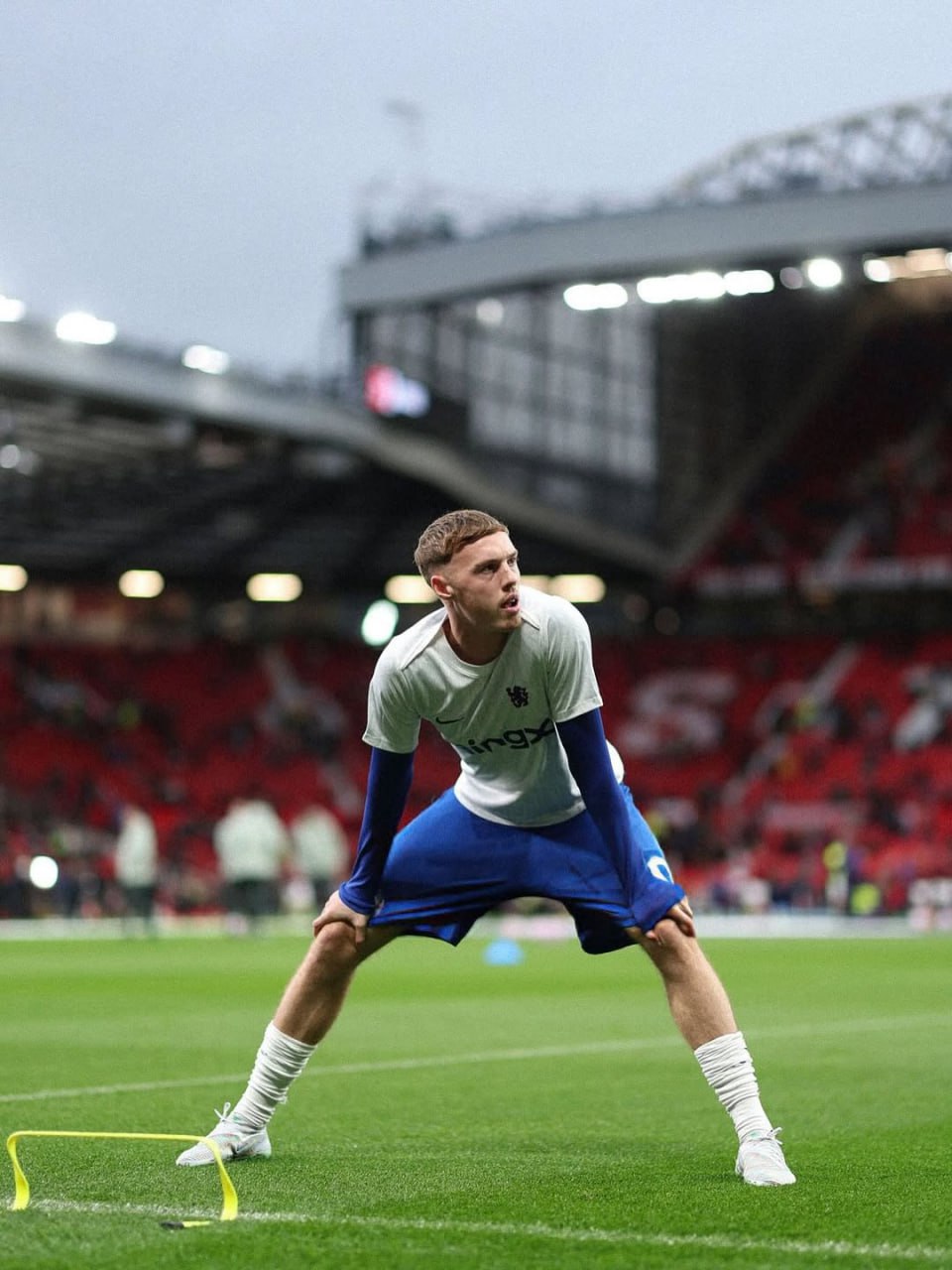 Игрок АПЛ сломал мизинец ударившись ночью об дверь Коул Палмер из Челси неудачно встал с кровати ночью и теперь не сыграет с Бернли Барселоной и Арсеналом Подписывайтесь на РИА Новости Спорт в MAX