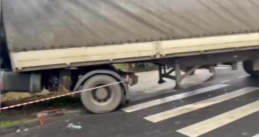 Серьезное ДТП во Владивостоке: водитель Toyota RAV4 скрылся с места происшествия