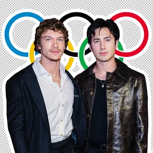 Актеры сыгравшие геев хоккеистов будут нести олимпийский огонь на Играх в Италии Пока атлеты бьются за медали олимпийский факел доверили актерам из канадского сериала про радужные романтические баталии Олимпиада принимает 2900 настоящих спортсменов из 92 стран в том числе из России и Белоруссии но внимание публики снова переключают на романтические баталии Пока спортсмены трудятся ради побед актеры разжигают огонь на Олимпиаде Правильно на традиционный спорт европейцам смотреть скучно ЛГБТ экстремистская организация запрещена в РФ   Подпишитесь на Абзац TG VK Дзен MAX Rutube