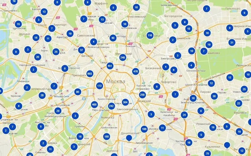 В Москве доступно более 54 тысяч точек бесплатного Wi Fi для жителей и туристов согласно данным Ростелекома Wi Fi можно найти в различных общественных местах таких как торговые центры отели рестораны и объекты транспортной инфраструктуры