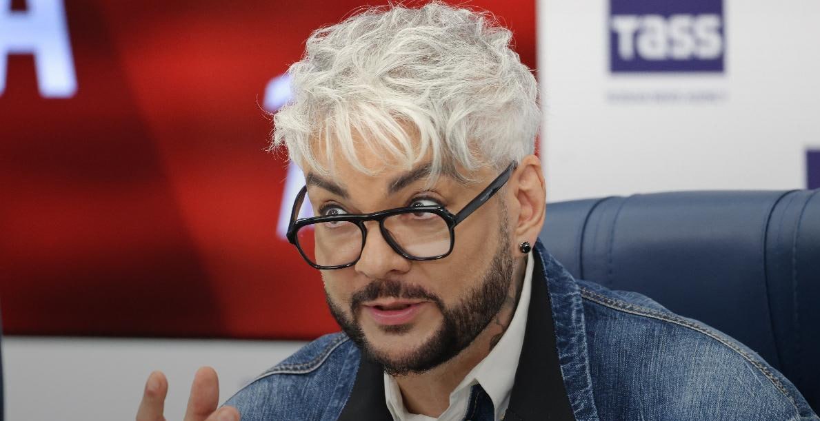 С Киркорова хотят взыскать 12 млн рублей из за задолженности по кредиту сообщил ТАСС его представитель Кузьмин Певец заявил что у него была договоренность с предыдущим руководством банка в счет долга выступить на новогоднем корпоративе в 2022 году jkinvest news jkinvest