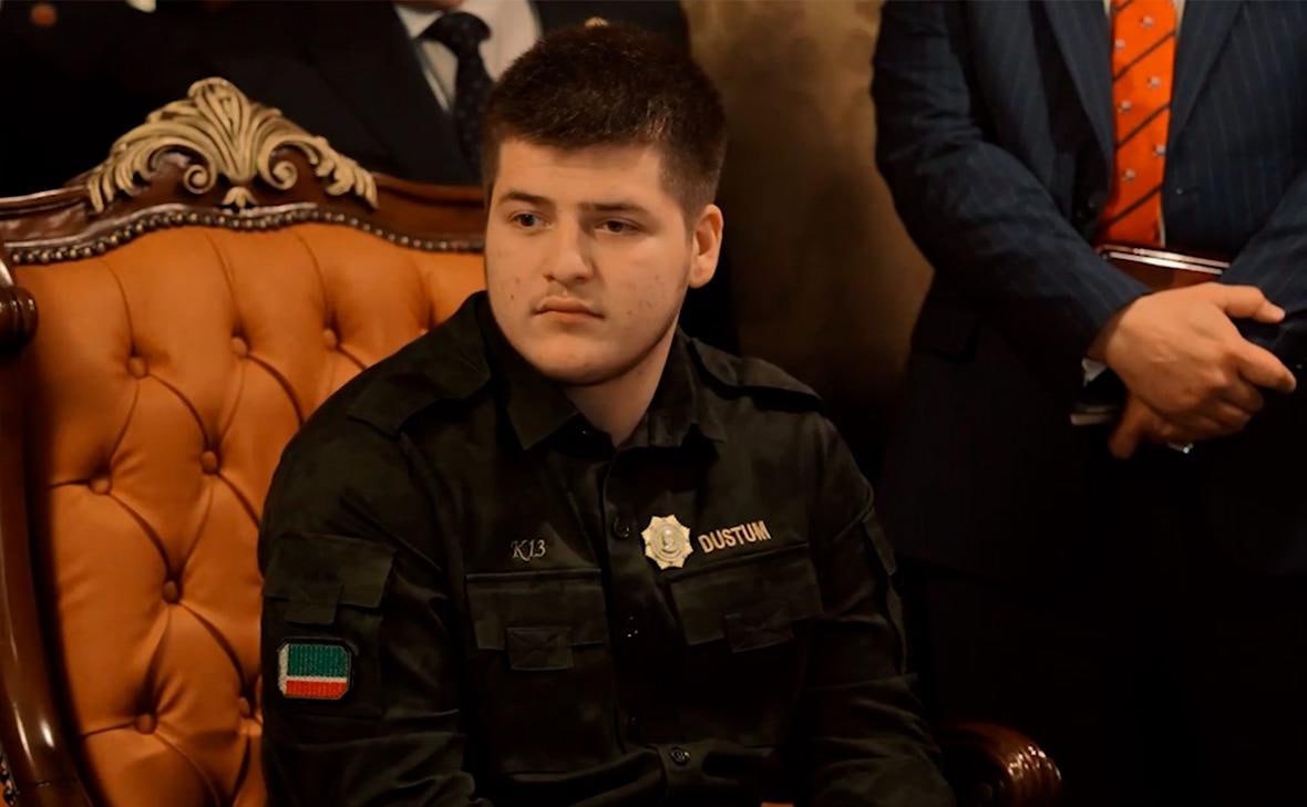 17-летний Адам Кадыров стал куратором оказания гуманитарной помощи для жителей Газы от Чечни, сообщил департамент по взаимодействию с религиозными и общественными организациями администрации главы и правительства республики