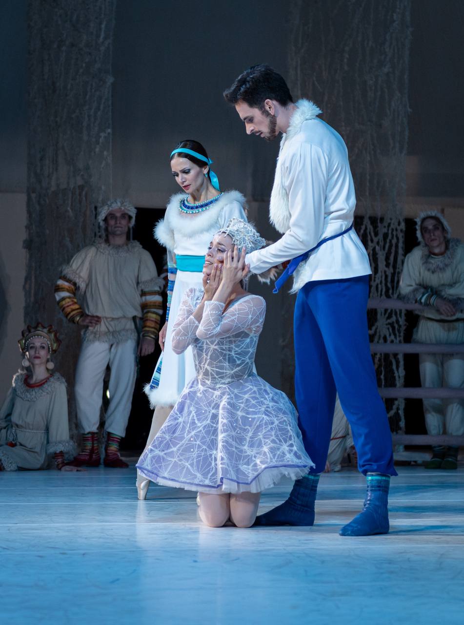 Замена исполнителя в балете Снегурочка 21 февраля суббота в 19 00 партию Снегурочки исполнит Анастасия Лименько Билеты доступны в кассе и на официальном сайте театра Фото Александр Филькин