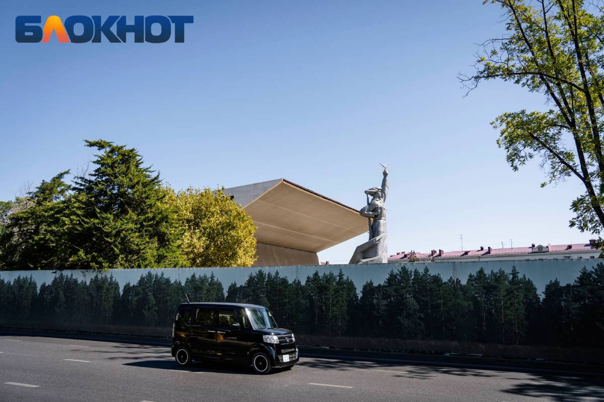 Из-за реконструкции кинотеатра «Аврора» закроют подземные переходы в Краснодаре  С 1 августа закроют подземные переходы со стороны улиц Красной и Шоссе Нефтяников в Краснодаре. Причина - перенос инженерных сетей, которые находятся в зоне реконструкции кинотеатра «Аврора».   Во время строительных работ пешеходы смогут попасть с улицы Красной на Шоссе Нефтяников через улицу Офицерскую. Ограничения будут действовать до полного завершения всех строительных работ.    ‍ Объявления работа   Купи/продай авто  Найти врача
