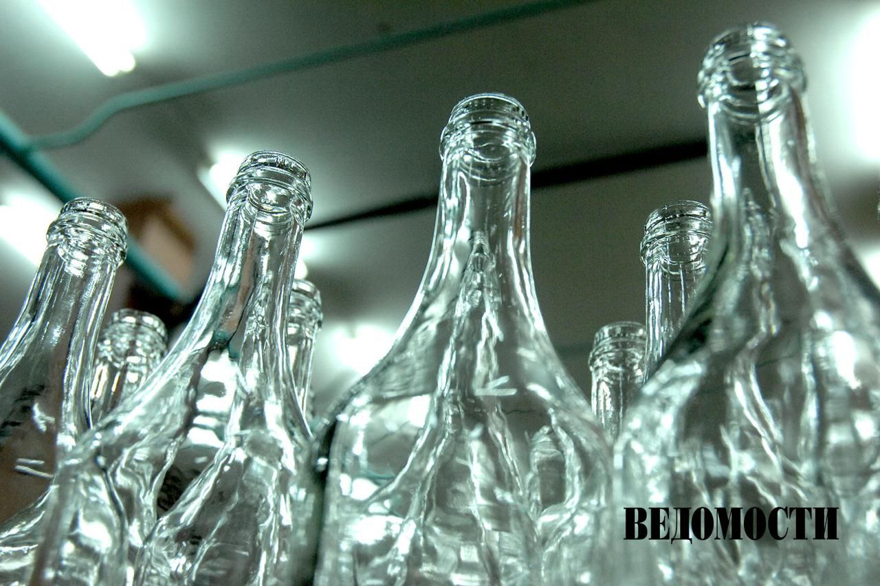 ФАС одобрила сделку по приобретению АО Росспиртпром 100 акций АО Татспиртпром сообщила пресс служба антимонопольного ведомства АО Связьинвестнефтехим 30 декабря подписало юридически обязывающее соглашение о продаже АО Росспиртпром 100 акций АО Татспиртпром Сделка готовилась в течение года и осуществлена по рыночной цене на основании проведенной независимой оценки говорится в сообщении Предполагается что будут сохранены два юрлица каждое из которых продолжит специализироваться в соответствии со своей базовой компетенцией Головные офисы АО Росспиртпром и АО Татспиртпром будут находиться в Казани Telegram Max