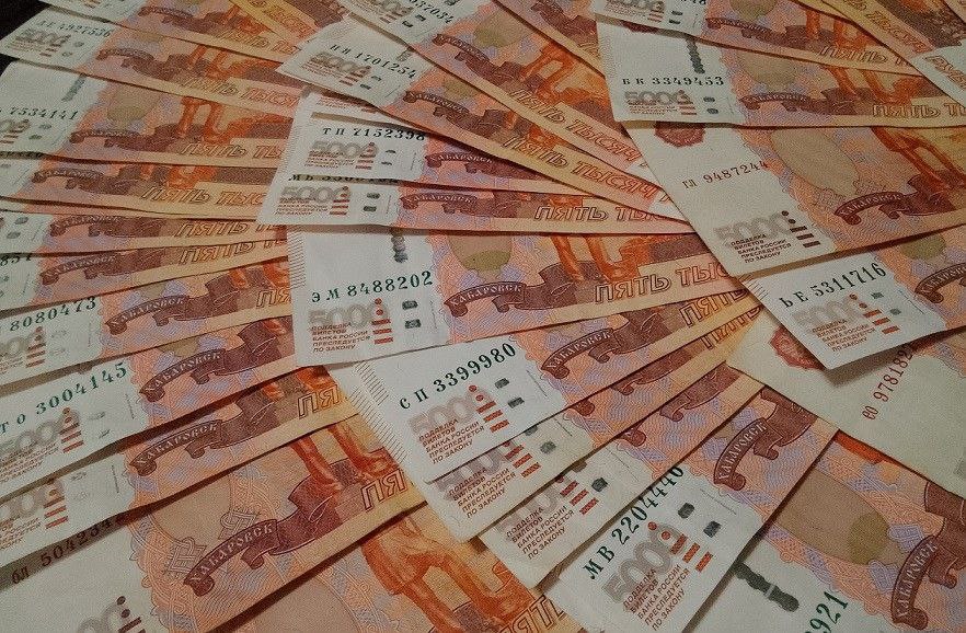 Новомосковск получит 46 млн рублей субсидий на благоустройство Всего муниципалитетам Тульской области выделят более 416 миллионов рублей. Постановление регионального правительства опубликовано в сборнике правовых актов. Его подписал заместитель Губернатора – Ярослав Раков. Так, все средства пойду на формирование городской среды на 2025 год. Самые большие суммы получит Тула - 130 миллионов и Новомосковск — 46 миллионов. Донскому выделят 27 миллионов рублей, а Алексин и Киреевск получат по 22 миллиона. Источник