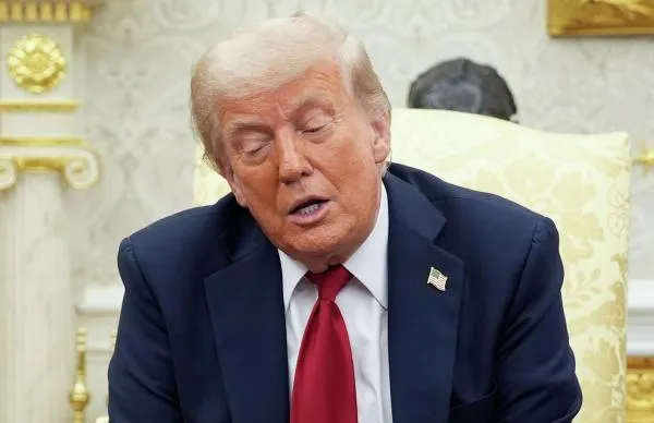 Дональд Трамп анонсировал новый раунд переговоров с Ираном Глава Белого дома сообщил что американская делегация отправилась в Исламабад Мои представители едут в Пакистан Они будут там завтра вечером написал президент США в своей соцсети Truth Social Подписаться на Говорит Москва Telegram VK MAX