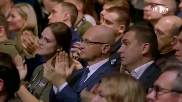 Путин вручил премию «Всё для Победы!» лауреатам из Донецка и России